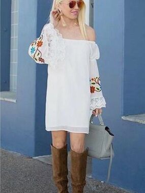 Vava by Joy Han White Off-Shoulder Embroidered Sleeve Dress